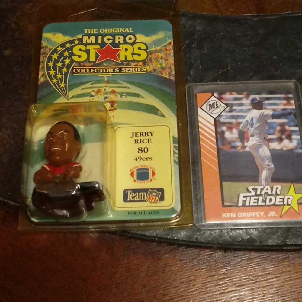 BB10 sports collectibles